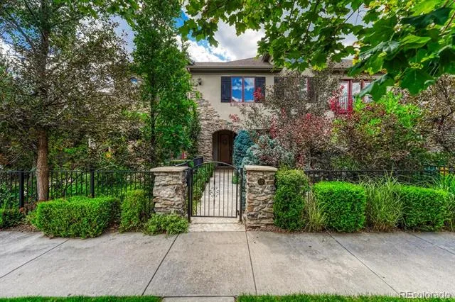 117 Jackson Street Denver, CO 80206
