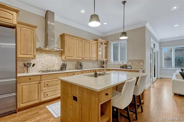 117 Jackson Street Denver, CO 80206