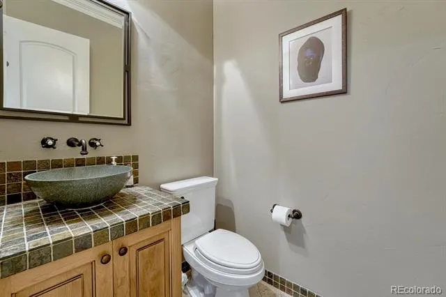117 Jackson Street Denver, CO 80206