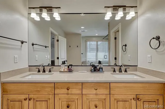 117 Jackson Street Denver, CO 80206