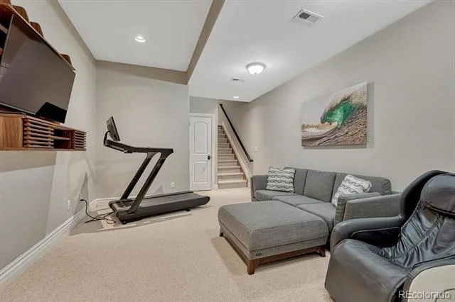 117 Jackson Street Denver, CO 80206