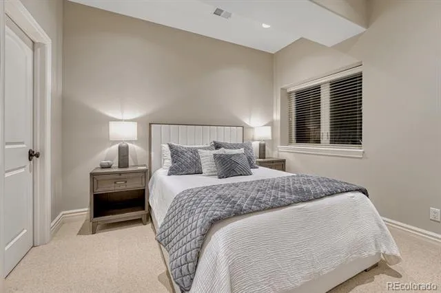 117 Jackson Street Denver, CO 80206