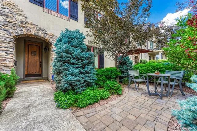 117 Jackson Street Denver, CO 80206
