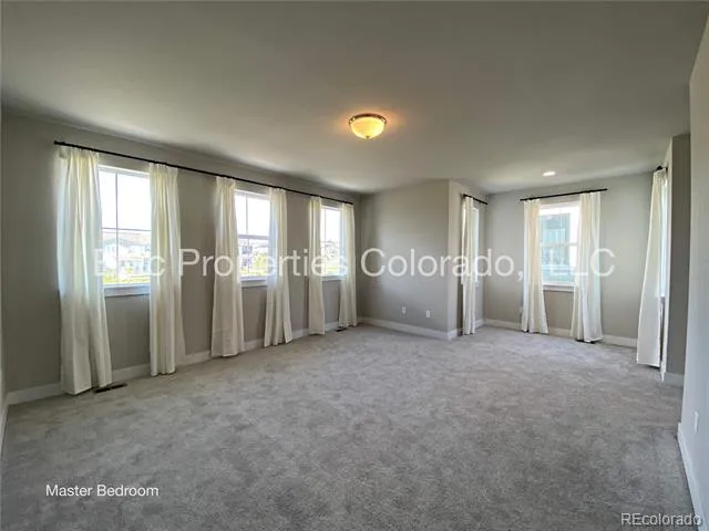 6012 Netherland Court Aurora, CO 80019