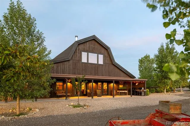 7445 Pinon Heights Pueblo, CO 81004