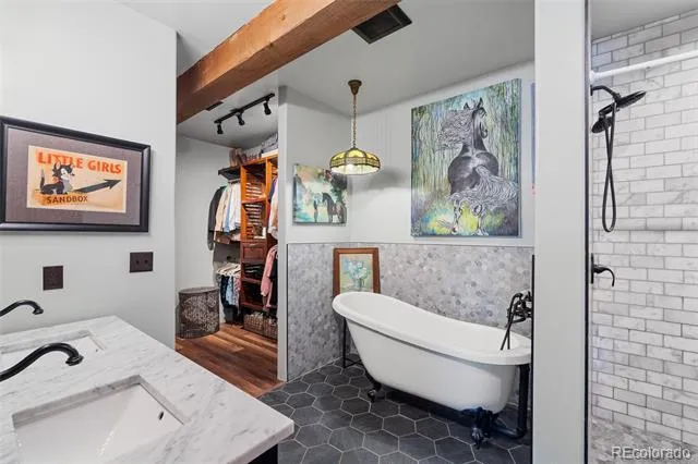7445 Pinon Heights Pueblo, CO 81004