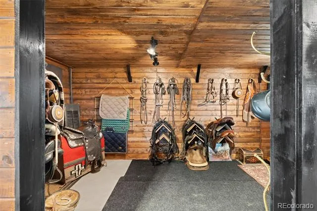 7445 Pinon Heights Pueblo, CO 81004