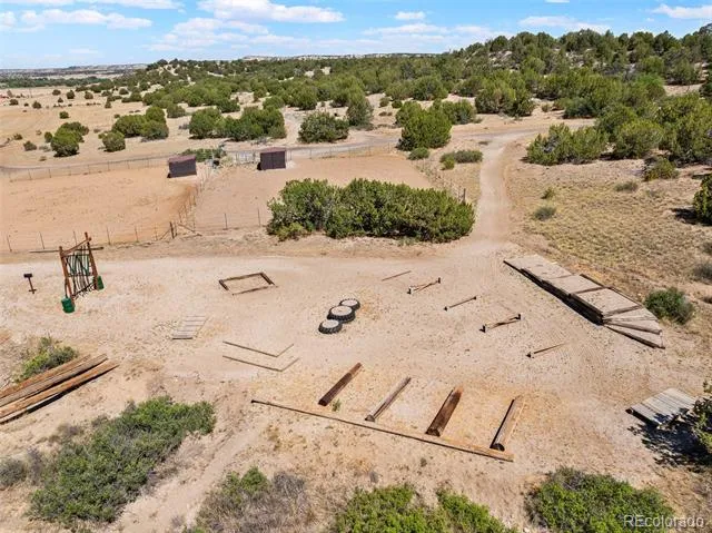 7445 Pinon Heights Pueblo, CO 81004