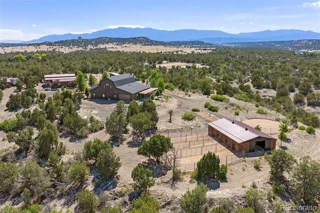 7445 Pinon Heights Pueblo, CO 81004