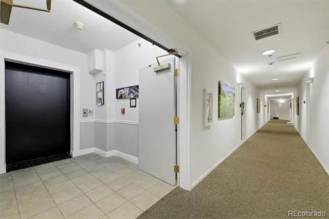 2896 W Riverwalk Circle #A 309 Littleton, CO 80123