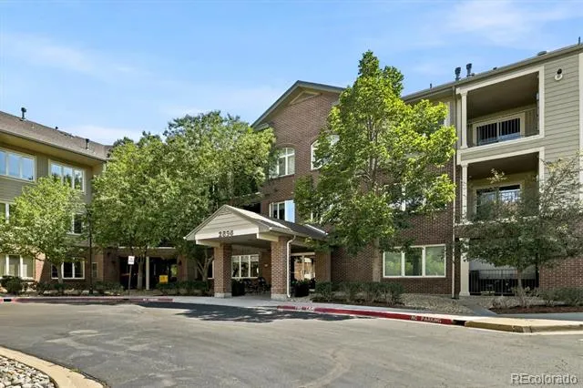 2896 W Riverwalk Circle #A 309 Littleton, CO 80123