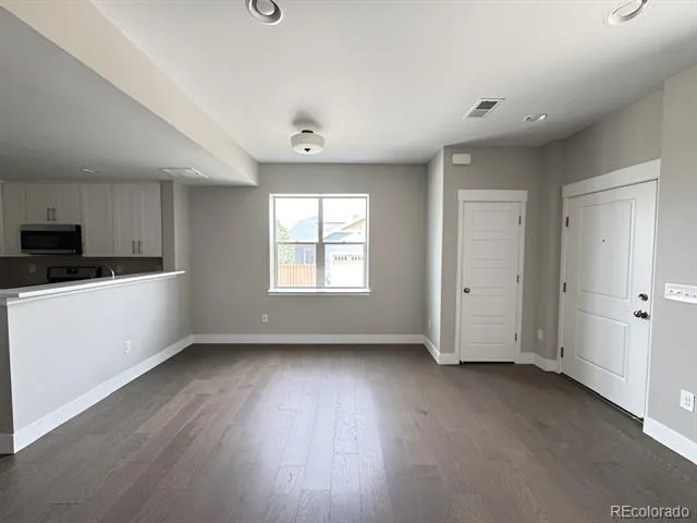 11137 E 25th Avenue Aurora, CO 80010