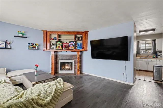 1194 S Troy Street Aurora, CO 80012