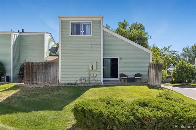 16130 E Rice Place #B Aurora, CO 80015