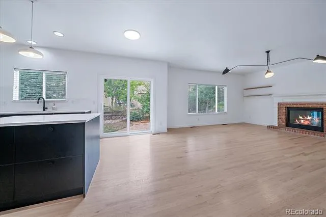 6048 S Walden Court Aurora, CO 80016