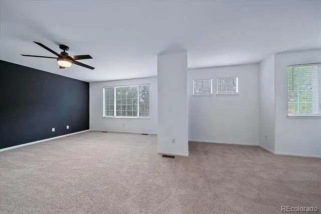 6048 S Walden Court Aurora, CO 80016