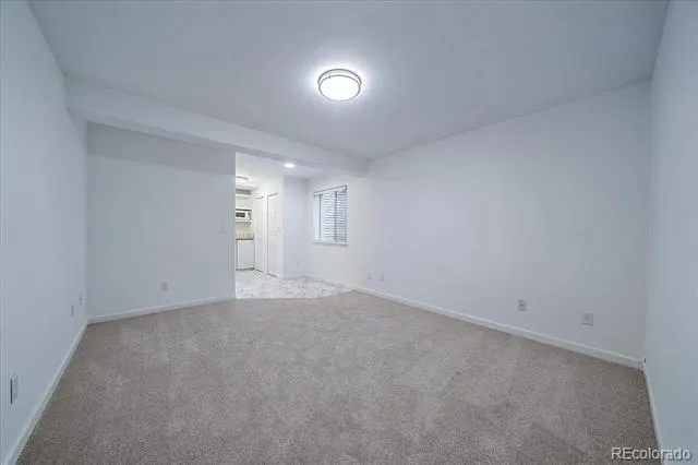 6048 S Walden Court Aurora, CO 80016
