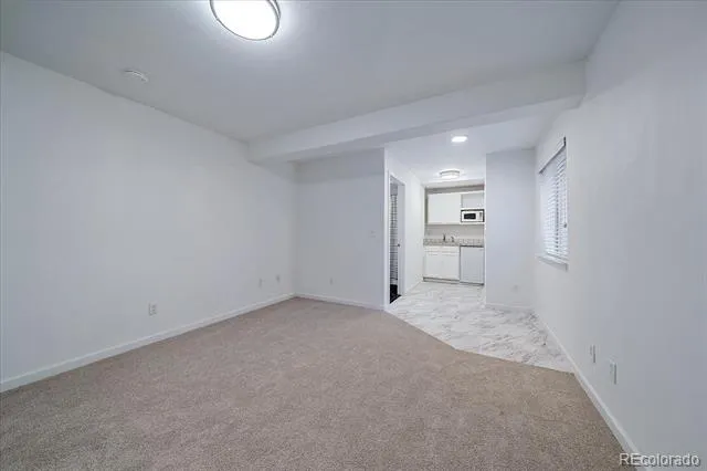 6048 S Walden Court Aurora, CO 80016