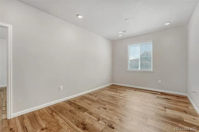 27942 E Glasgow Place Aurora, CO 80016