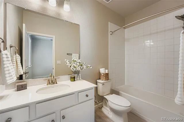 27942 E Glasgow Place Aurora, CO 80016