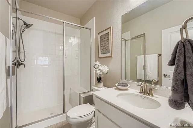27942 E Glasgow Place Aurora, CO 80016