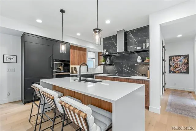 6306 Elmira Court Denver, CO 80238