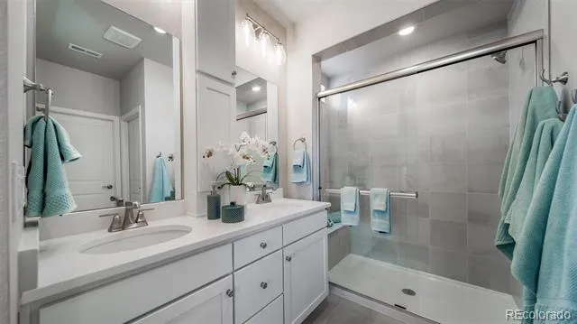 5161 Quatar Street Aurora, CO 80019