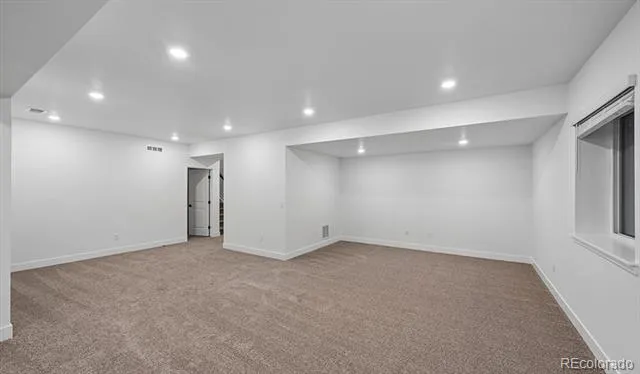 3882 Hayleyville Street Aurora, CO 80019