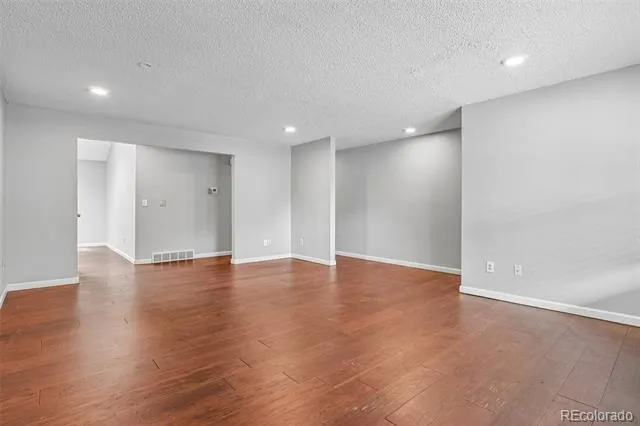 9339 W 76th Avenue Arvada, CO 80005