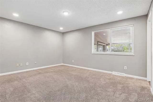 9339 W 76th Avenue Arvada, CO 80005