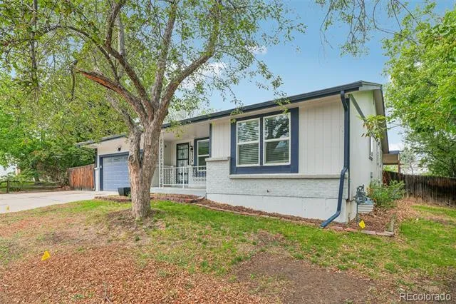 9339 W 76th Avenue Arvada, CO 80005