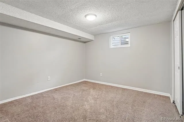9339 W 76th Avenue Arvada, CO 80005