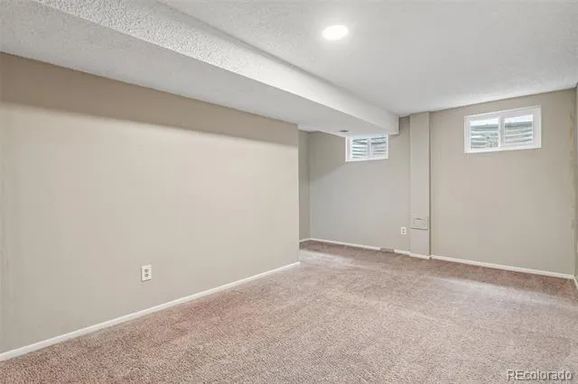 9339 W 76th Avenue Arvada, CO 80005