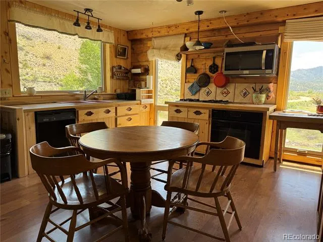 49903 County Road Ll56 Villa Grove, CO 81155