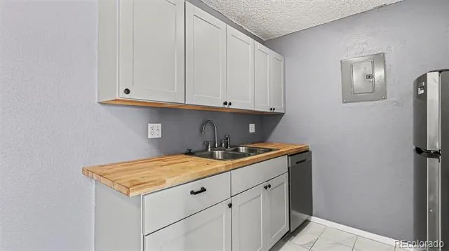 10211 Ura Lane #205 Thornton, CO 80260