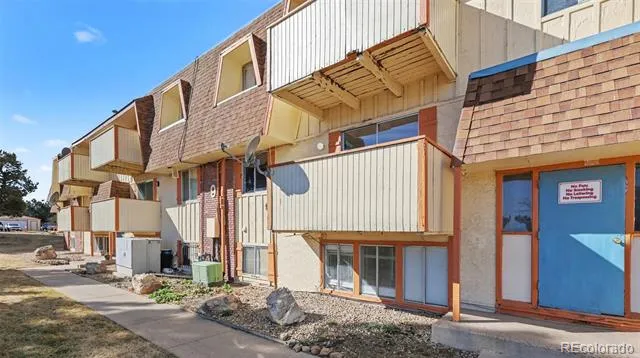 10211 Ura Lane #205 Thornton, CO 80260