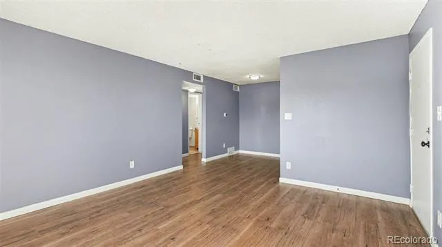 10211 Ura Lane #205 Thornton, CO 80260