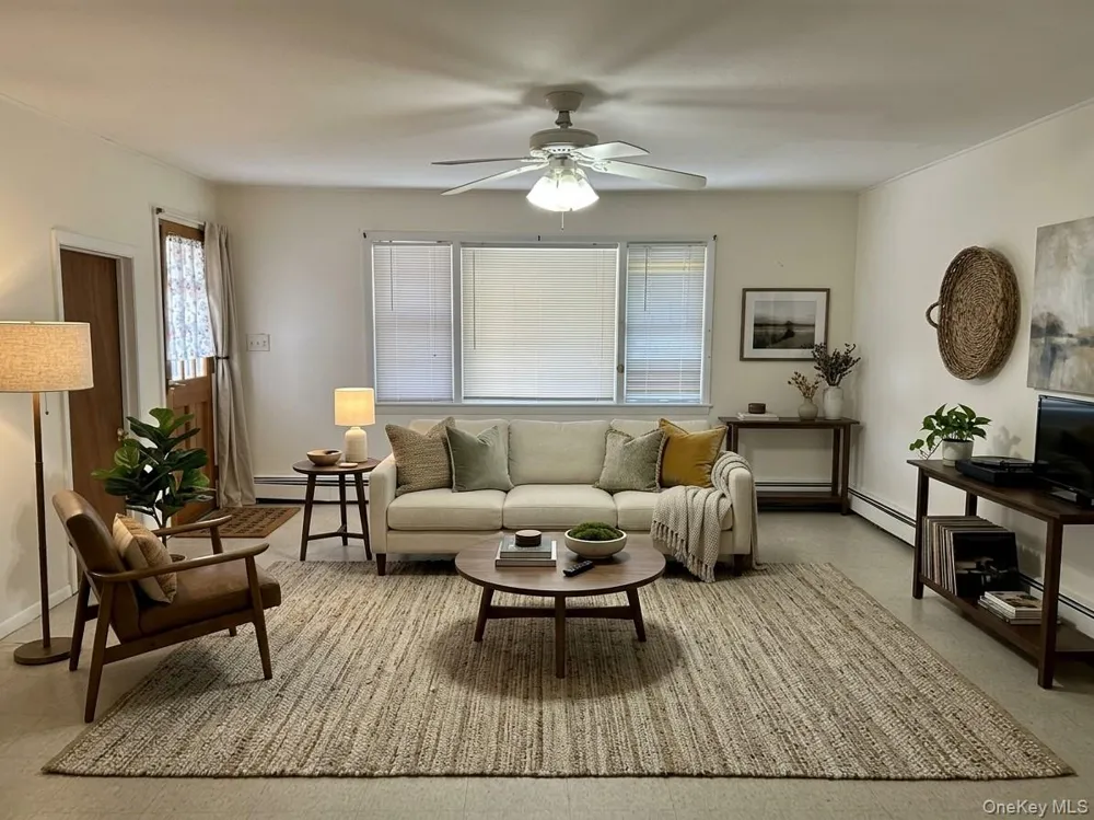 14 Cinder Lane Hicksville, NY 11801