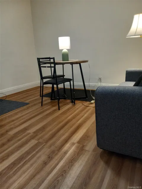 475 Bronx River Road #1B