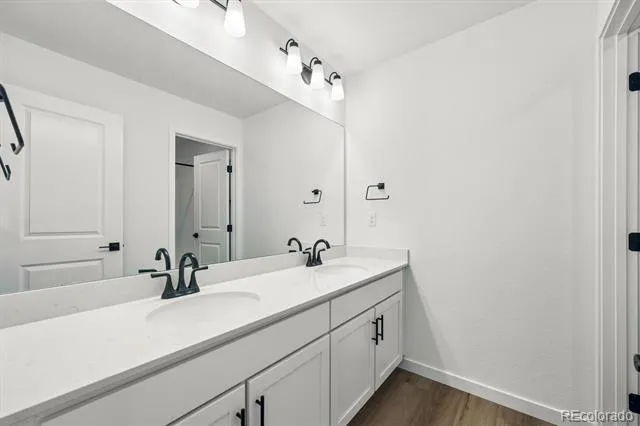 25060 E 42nd Avenue Aurora, CO 80019