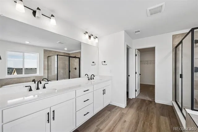 25060 E 42nd Avenue Aurora, CO 80019
