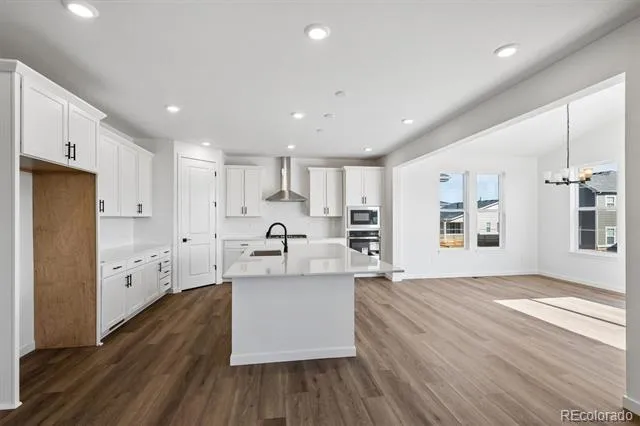 25060 E 42nd Avenue Aurora, CO 80019