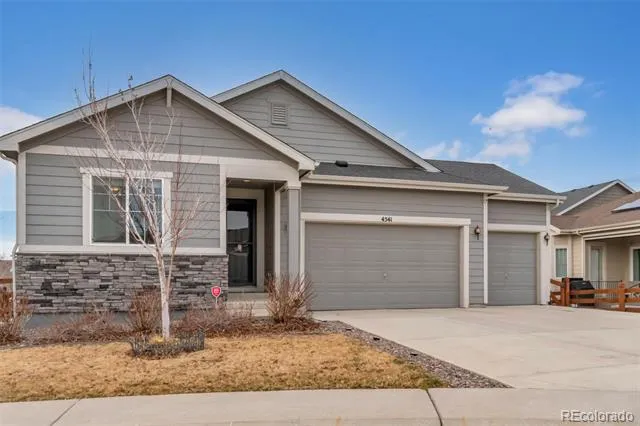 4541 S Valdai Way Aurora, CO 80015