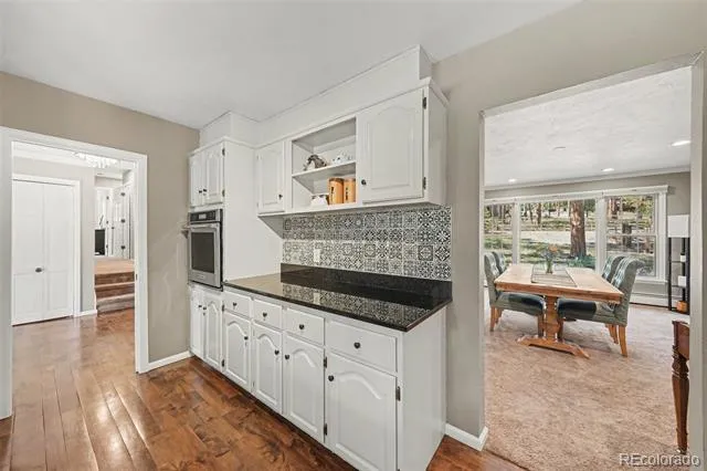 4976 Red Rock Drive Larkspur, CO 80118