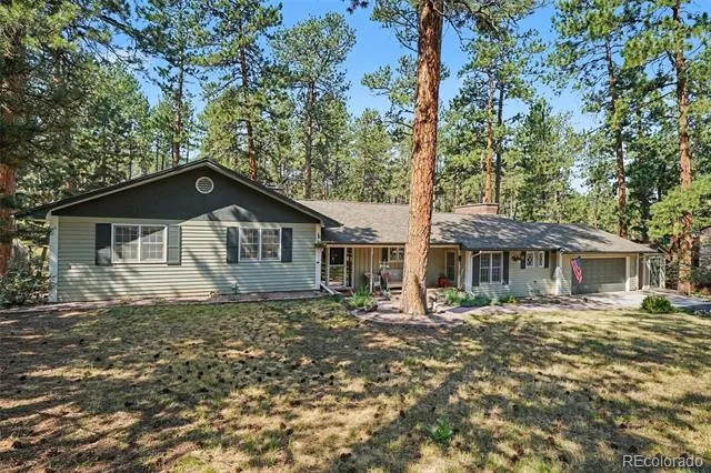 4976 Red Rock Drive Larkspur, CO 80118