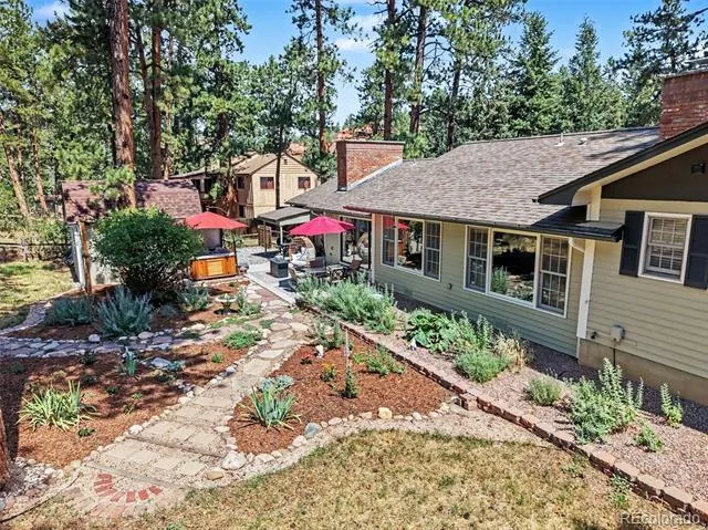 4976 Red Rock Drive Larkspur, CO 80118