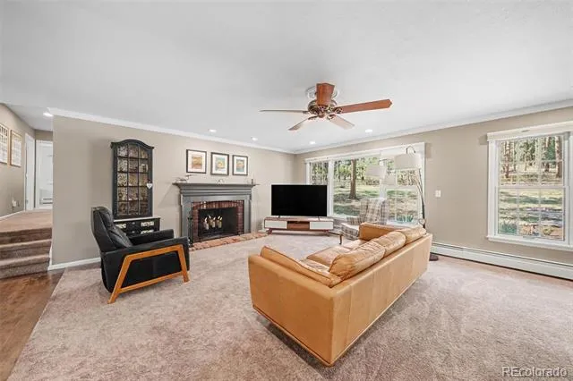 4976 Red Rock Drive Larkspur, CO 80118