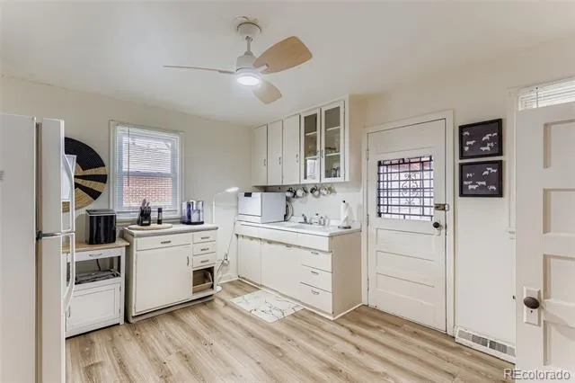 1801 W 47th Avenue Denver, CO 80211