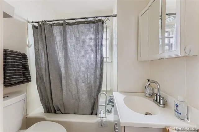 1801 W 47th Avenue Denver, CO 80211