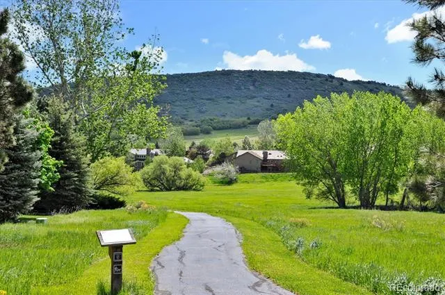 7414 S Alkire Street #303 Littleton, CO 80127